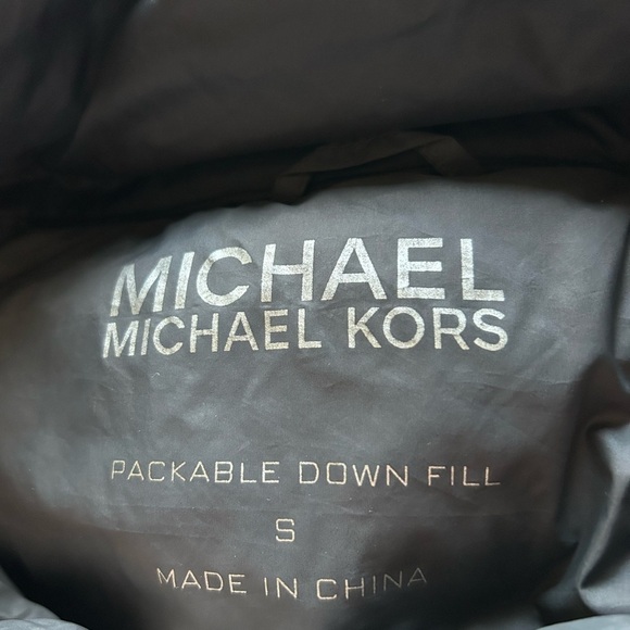 Micheal Kors Black Packable Down Jacket with Removable Hood Size S - Picture 5 of 5